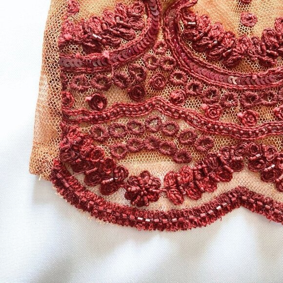 SUNDANCE JOURDAN BURGUNDY PEACH BEADED SEQUIN SHEER TOP - M - Picture 8 of 9